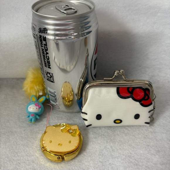 SOLD SET OF 3 HELLO KITTY Kiss Lock Pouch Keychain Bag Gold Hanger Bunny Charm - Picture 3 of 15